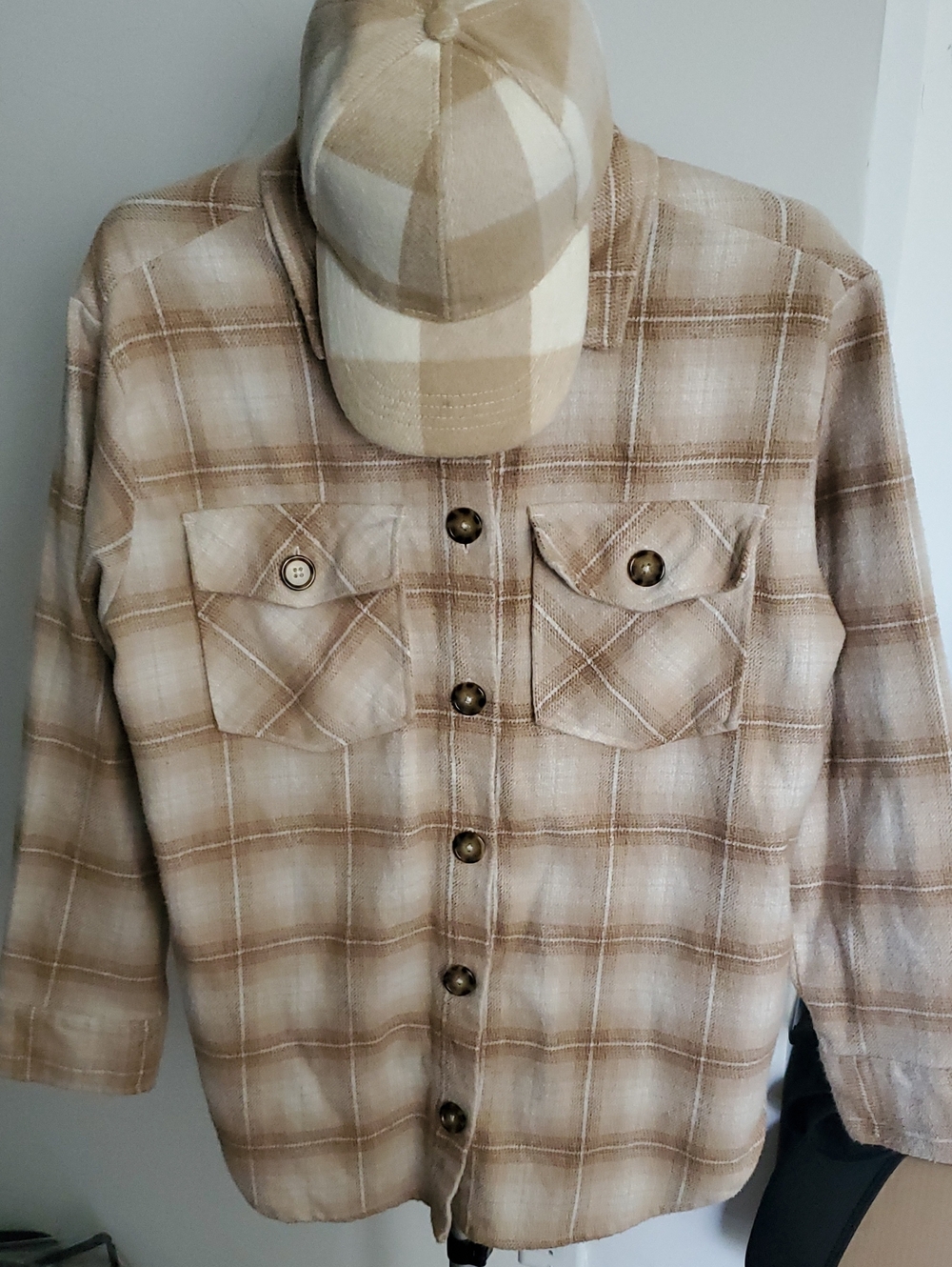 Tan Plaid Women's Jacket Bonus Hat